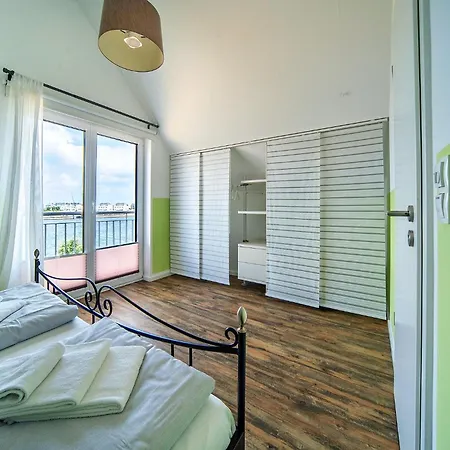 Holiday home Lieblingsplatz By Seeblick Ferien *