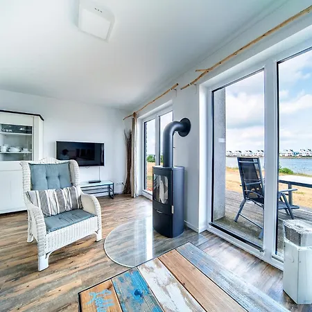 Holiday home Lieblingsplatz By Seeblick Ferien *